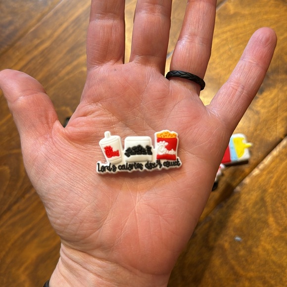 Chick fil a shoe charms - Picture 3 of 6